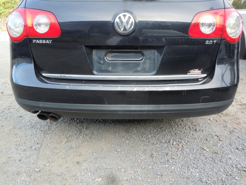 2006-2010 Volkswagen Passat Wagon Rear Bumper Cover W/O Park Assist LC9X