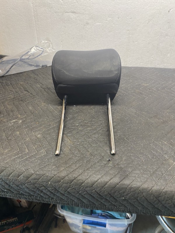 2016 KIA SORENTO LEFT FRONT HEADREST OEM