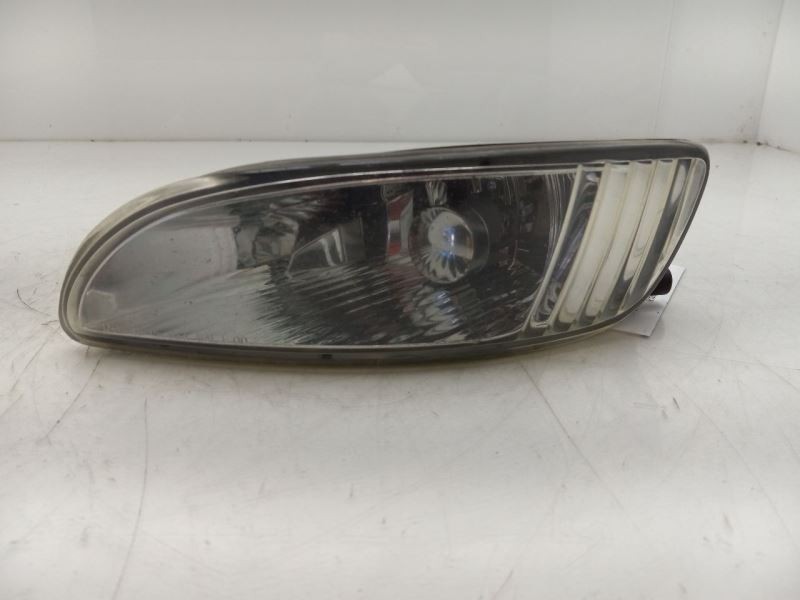 04-06 LEXUS RX330 DRIVER SIDE FRONT FOG LIGHT ASSEMBLY