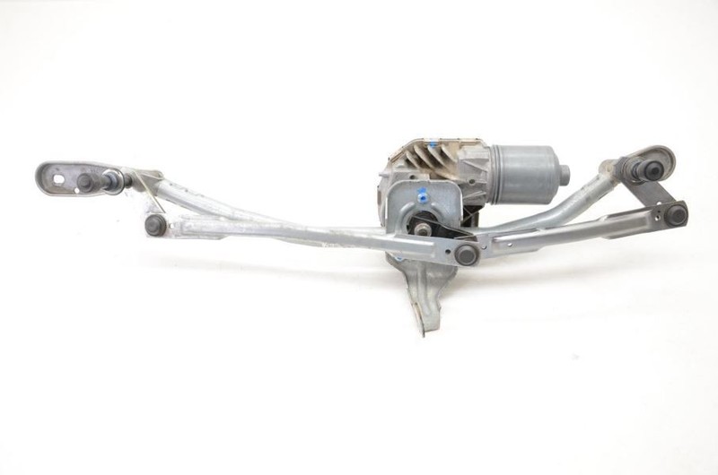 2012-2019 BMW 640I Gran Coupe Windshield Wiper Transmission and Motor