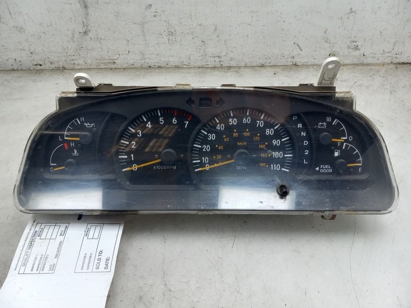 03 04 TOYOTA TUNDRA SR5 SPEEDOMETER CLUSTER MPH TACHOMETER