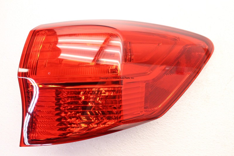 ACURA RDX TB3/4 13-15 OUTER PASSENGER RIGHT TAIL LAMP TAILLIGHT QUARTER MOUNTED