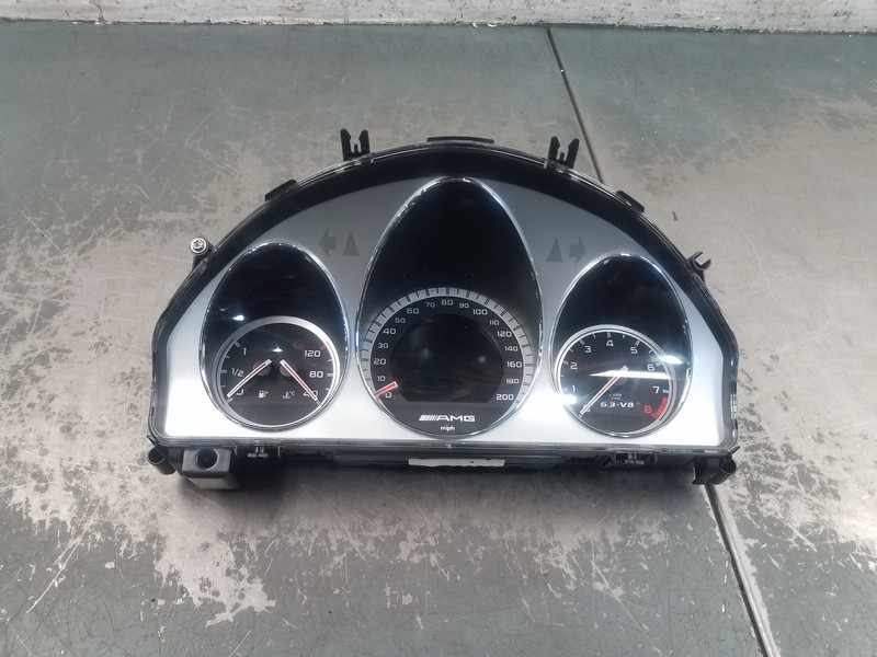 2009 Mercedes Benz AMG C 63 Gauge Cluster #4942 i4
