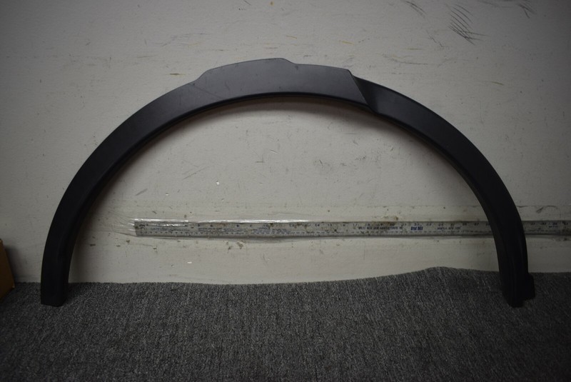 2018 LAND ROVER DISCOVERY SPORT REAR FENDER MOLDING FACTORY OEM