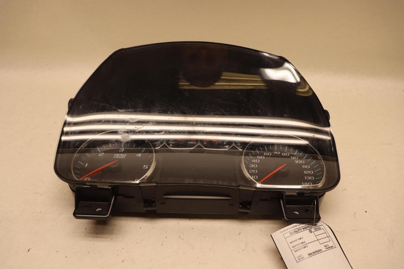 2015-2017 CHEVY/GMC SUBURBAN INSTRUMENT CLUSTER GAUGE SPEEDOMETER OEM