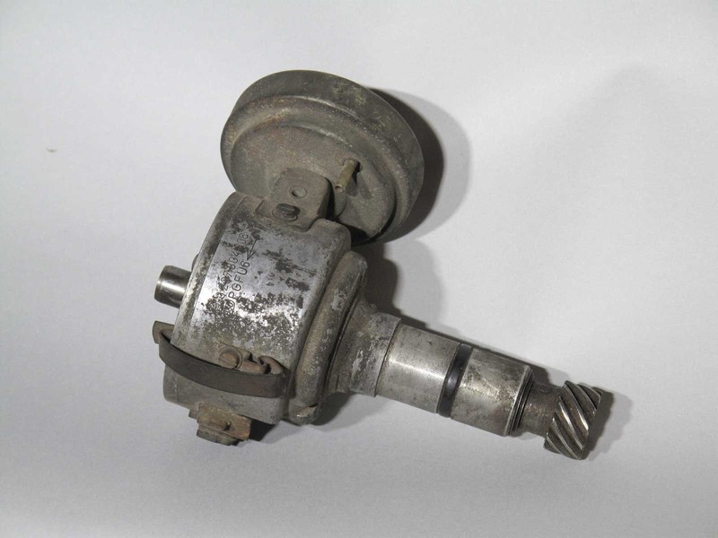 BMW E24 633CSi E23 733i Distributor And Rotor OEM 1978-1979 USED 0237304006