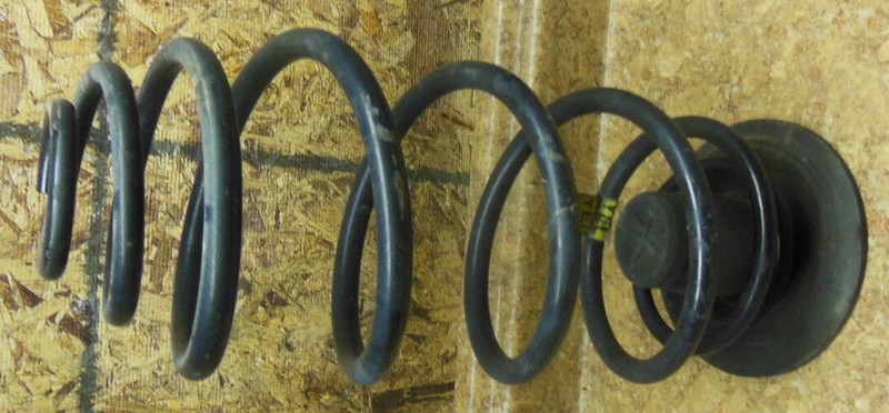 2005 Saturn Ion Rear Back Shock Spring Strut Coil Suspension 2004 2003 2006