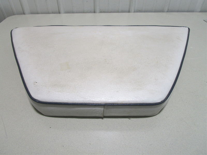 1989 Sylvan 188 Barritz Boat Front Bow Seat Cushion Blue / Grey