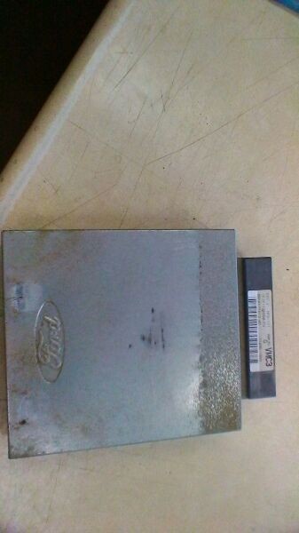 Engine ECM Electronic Control Module Right Hand Firewall Fits 01 SABLE 74175