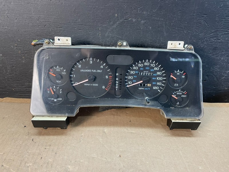 1994 1997 Dodge Ram 1500 2500 Instrument Speedometer Gauge Cluster OEM AE3342 DG