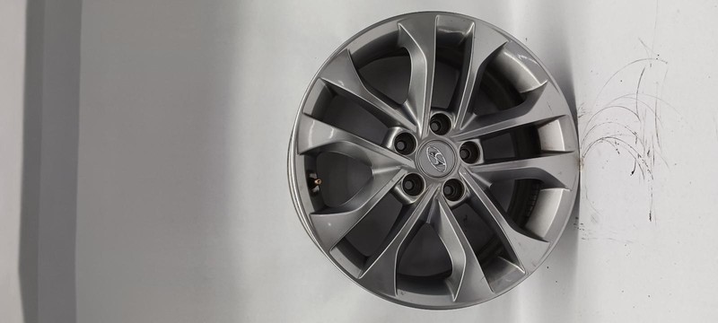 19-'20 HYUNDAI SANTA FE Wheel 17x7 alloy OEM Grade B