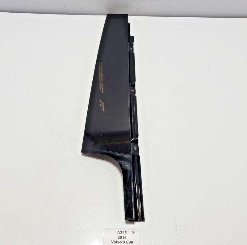 ✅ 16-24 OEM Volvo XC90 Front Right Passenger Door B Pillar Applique Molding