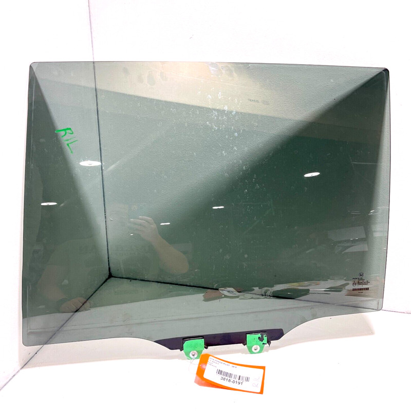 2016-2021 HONDA PILOT REAR LEFT DRIVER DOOR WINDOW GLASS OEM