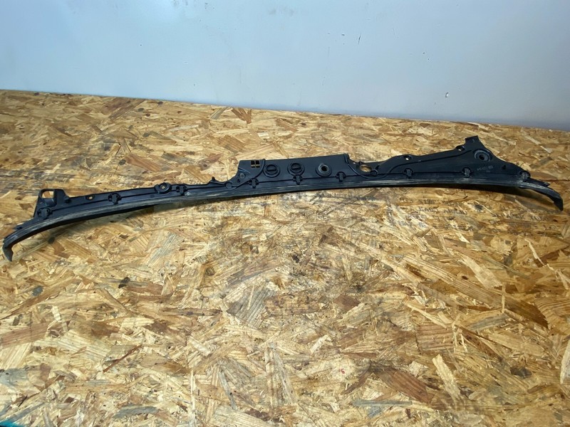 11-18 BMW F06 F12 640 650 M6 Front Upper Windshield Wiper Cowl Cover Panel OEM✅