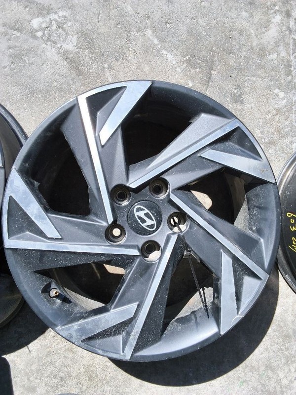 2024-2025 Hyundai Elantra Wheel Rim 17x7 Alloy