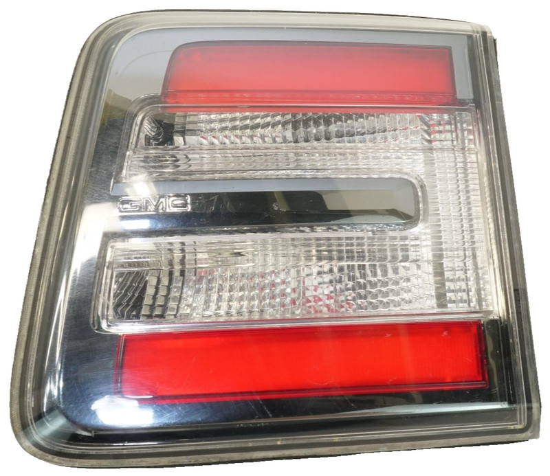 🔅2013-2016 ACADIA OEM. REAR PASSENGER SIDE PASSENGER INNER TRUNK TAIL LIGHT