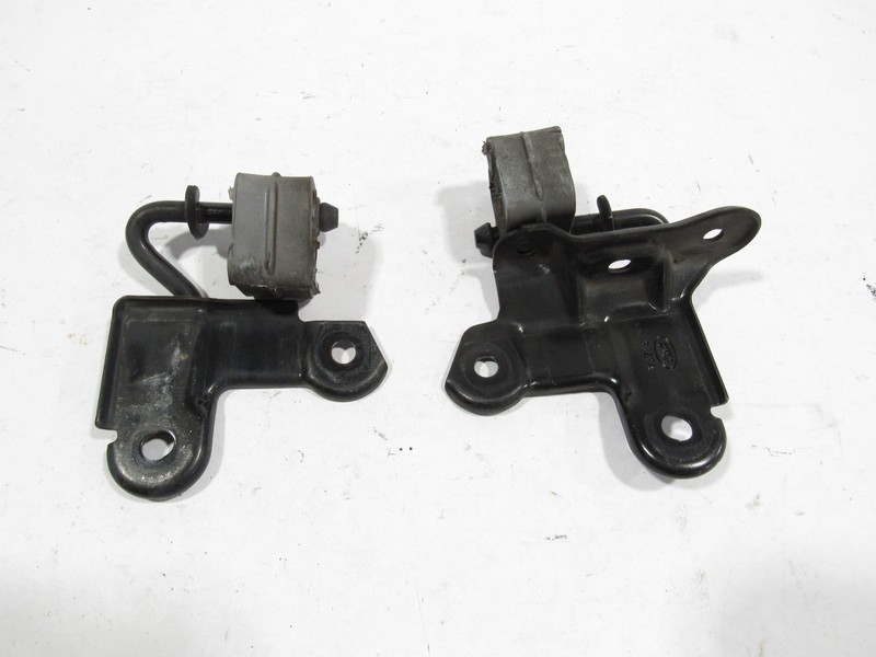 17-22 Land Range Rover Sport 2018 L494 Rear Exhaust Hanger Mount Bracket Set >