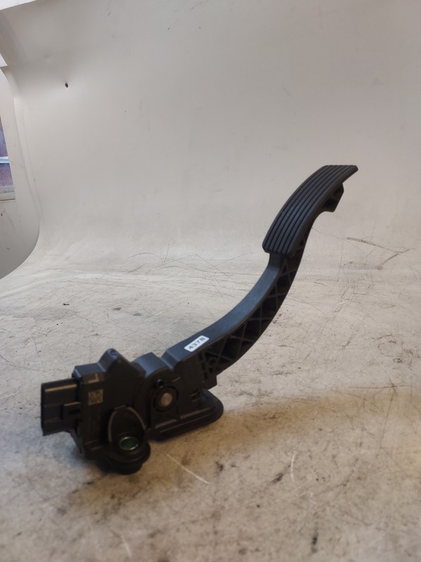 2003-24 MITSUBISHI OUTLANDER SPORT GAS PEDAL ACCELERATOR 1600a102 OEM