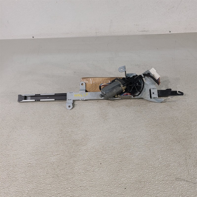 03-09 Mercedes CLK 500 AMG Driver Side Seat Belt Adjuster Motor Lh Aa7492