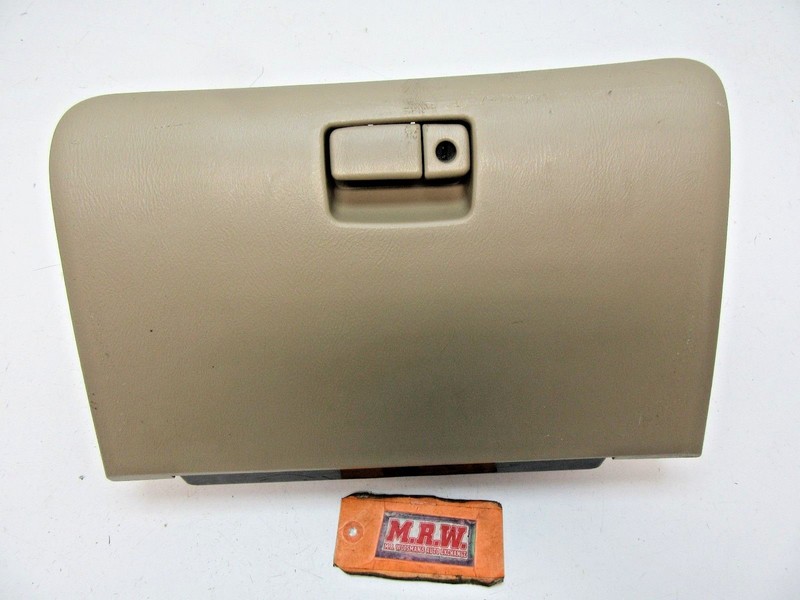 GLOVE BOX DOOR DASH PANEL LATCH HANDLE CAR TAN BEIGE BIN for SUBARU LEGACY 00-04