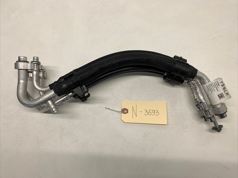 Tesla Model Y AC Line Supermanifold to HVAC Assembly 1502022-00-D N-3693 S24