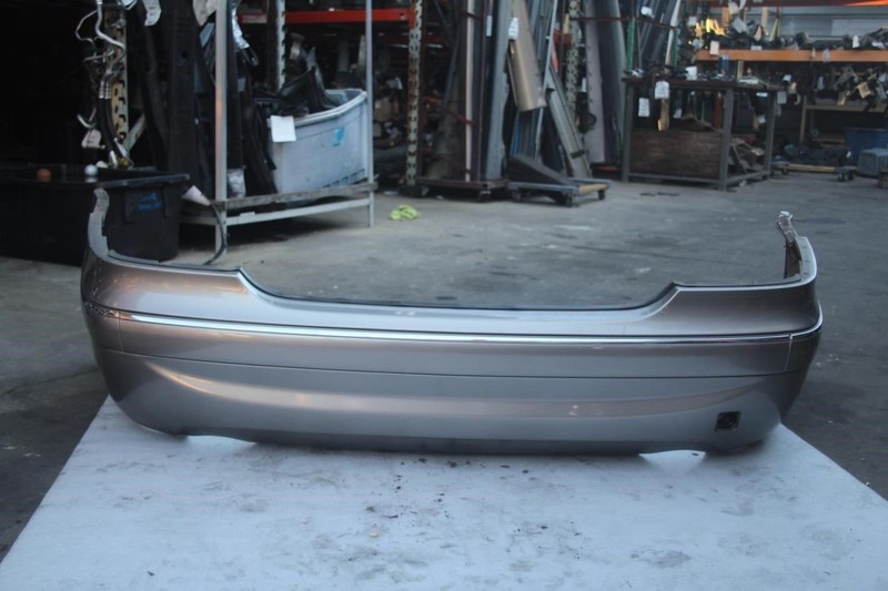 2001-2006 MERCEDES CL500 CL600 C215 AMG REAR BUMPER COVER CUBANITE SILVER 723U