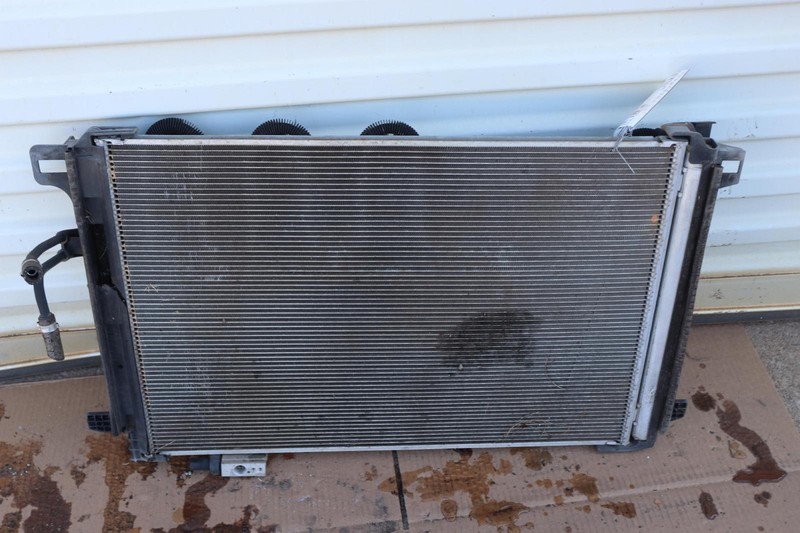 2010-2016 MERCEDES E-CLASS E350 W207 COUPE A/C AC AIR CONDITIONING CONDENSER OEM