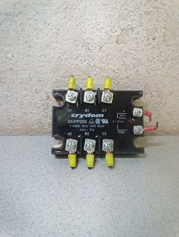 crydom (D53TP25D) 3 Phase Solid State Relay