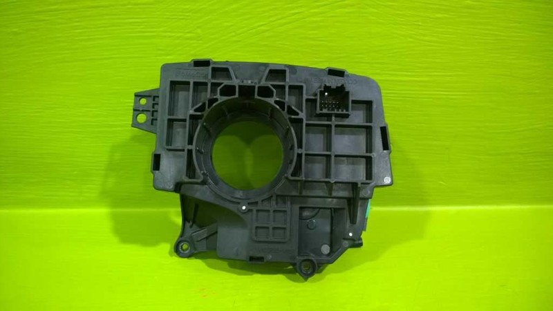 15 16 17 18 19 20 F150 STEERING COLUMN SWITCH HOUSING OEM 3680-15