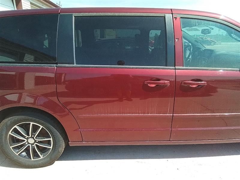 Passenger Rear Side Door Movable Glass Manual Closer Fits 08-20 CARAVAN 3104716