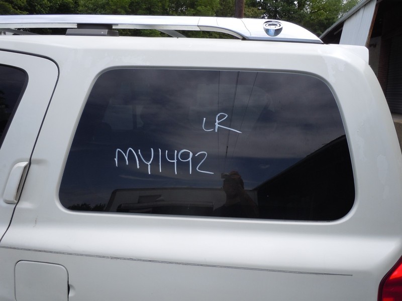 2004-2010 Infiniti QX56 Rear Quarter Window Glass Driver Left OEM Power Flip Out