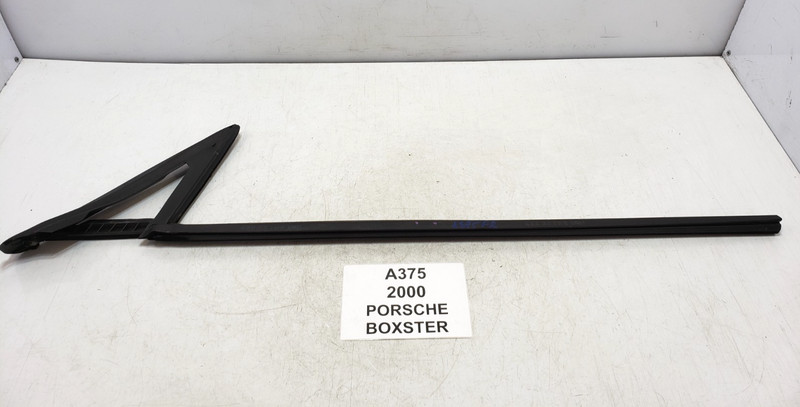 ✅ 97-05 OEM Porsche Boxster 986 Front Right Door Window Belt Weatherstrip Seal