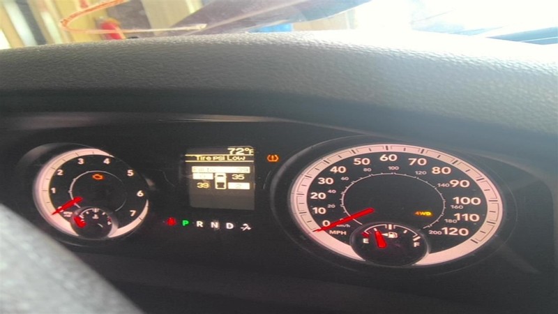 Speedometer Cluster MPH Bighorn Fits 14 DODGE 1500 PICKUP 3521455