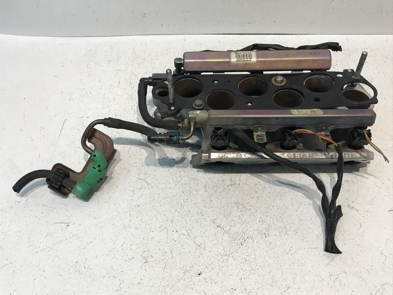 2005-06 ACURA TL 3.2L Front And Rear Lower Intake Manifolds Engine OEM