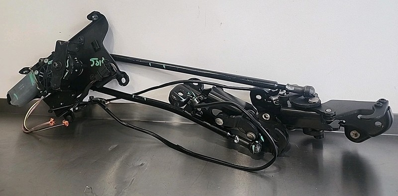 2010 Audi TT Front Convertible Top Roof Latches Drive Motor Assembly OEM
