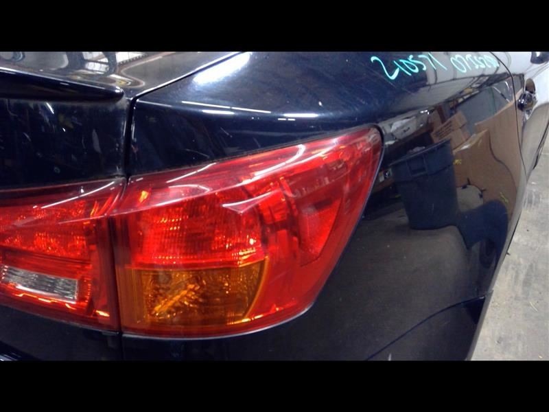 Passenger Tail Light Quarter Panel Mounted Fits 06-08 LEXUS IS250 788233