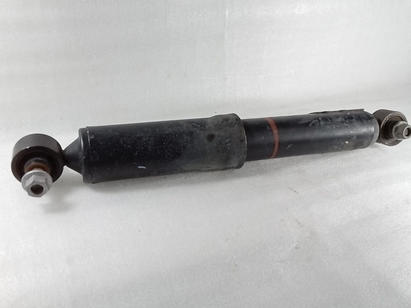 2015-2018 Toyota RAV4 Right Rear Passenger Side Shock Absorber 485310R100 160418