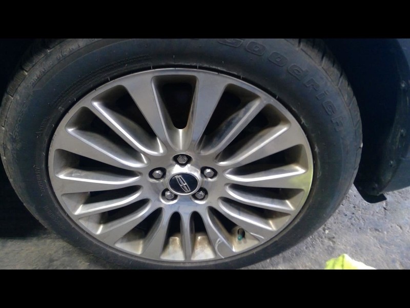Rim Wheel 18x8 Aluminum 15 Spoke Fits 15-18 MKC 1704837