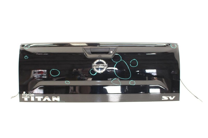 Black Rear Tailgate Assembly Fits 20-23 TITAN *HAS DENTS*