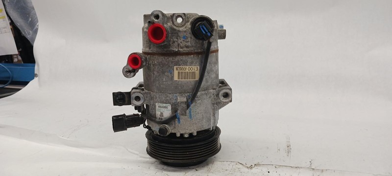 17-'20 HYUNDAI ELANTRA Sedan AC Compressor 2.0L 68k miles OEM 1 Year Wnty!