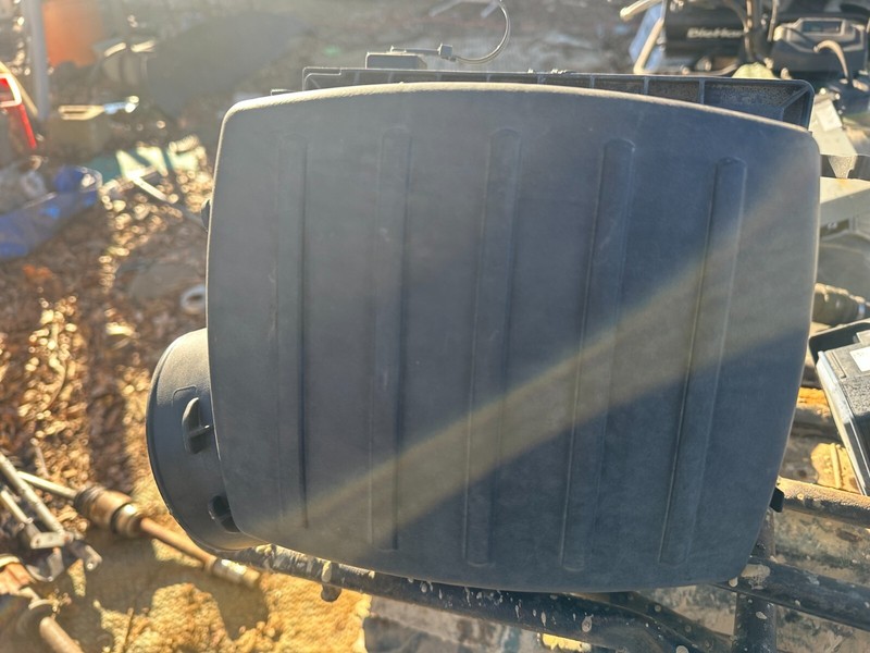 05-07 DODGE ASPEN & DURANGO OEM 4.7 5.7 AIR FILTER INTAKE BOX