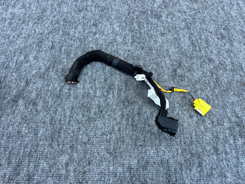 GENESIS G70 19-26 OEM FRONT RIGHT PASSENGER FLOOR WIRING HARNESS CUT ASSY