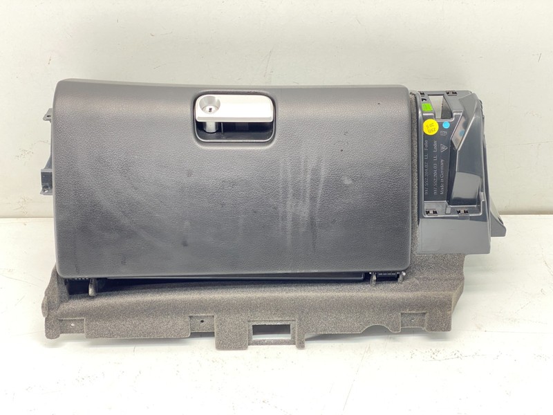 05-08 Porsche Boxster Cayman 911 Front Dash Glovebox Lid Cover Panel Black OEM ✅