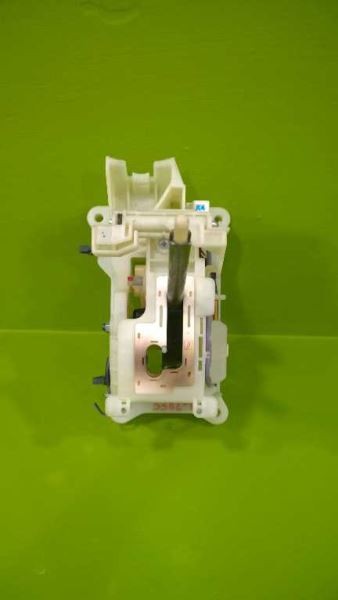 17 18 FORTE AT FLOOR TRANSMISSION GEAR SHIFT SHIFTER ASSEMBLY OEM 3382-17