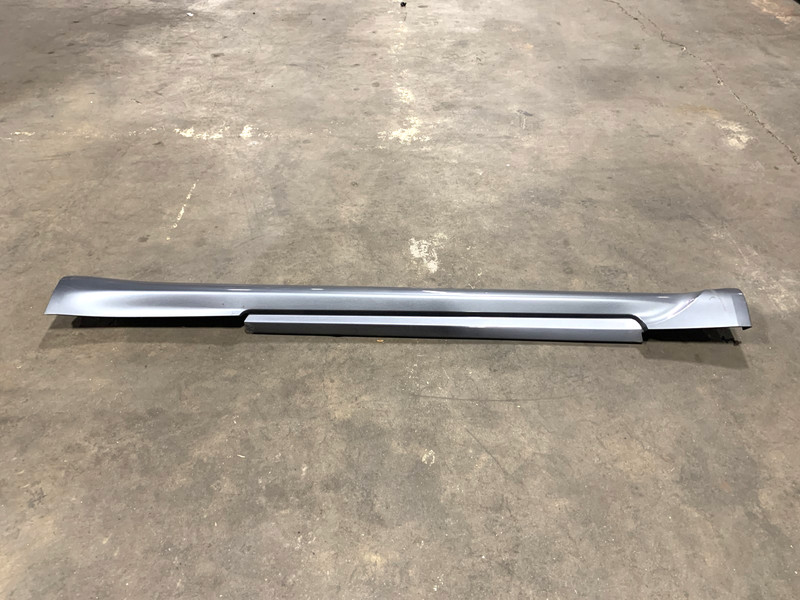 2008-2013 INFINITI G37 COUPE LEFT DRIVER SIDE SKIRT ROCKER PANEL GRAY OEM #A0.32