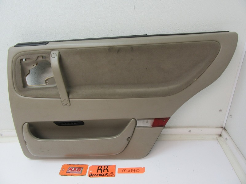 SAAB 9000 BACK REAR DOOR PANEL RIGHT PASSENGER SIDE ARM REST COVER PULL HANDLE