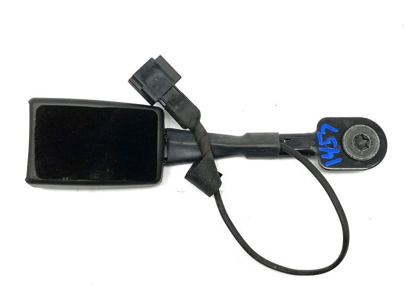 Right Passenger Side Front Seat Belt Buckle Fits 2012 Chevrolet Sonic 83077