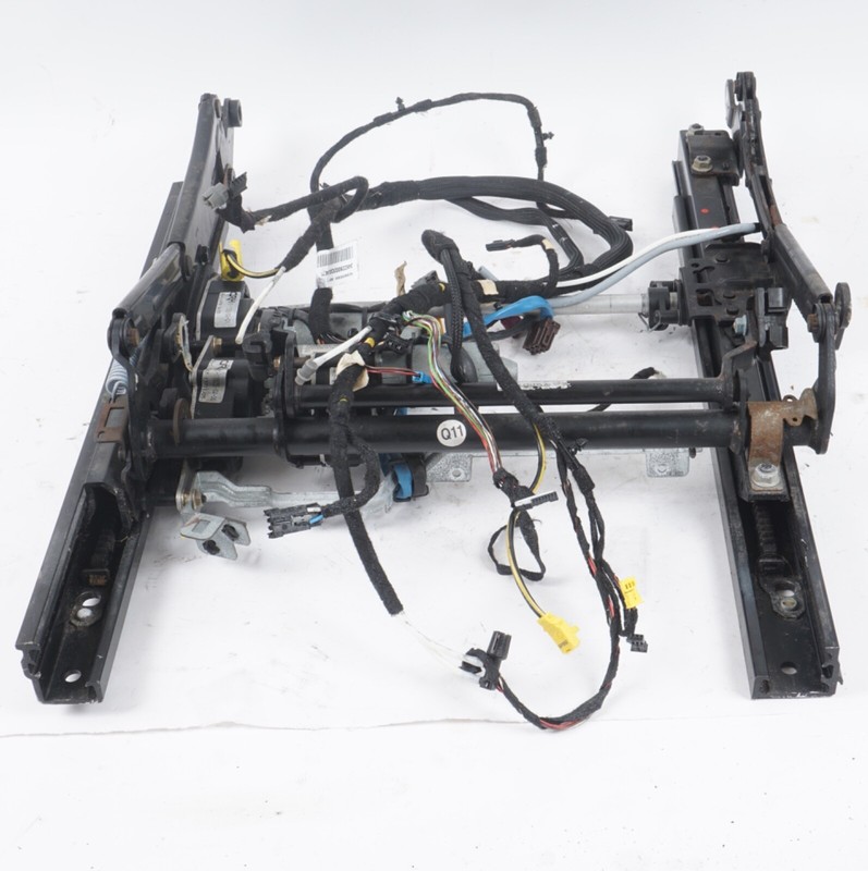 03-12 Mercedes R230 SL500 SL55 AMG Lower Seat Track Rail Right Side OEM