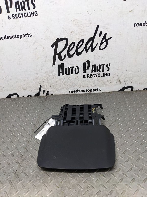 2015 - 2023 DODGE CHARGER REAR 3RD HIGH MOUNT BRAKE STOP LIGHT OEM1184178