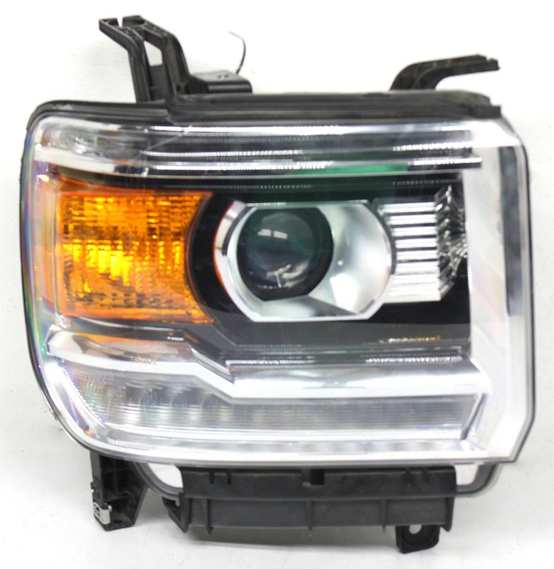 OEM Right Passenger Side Halogen Headlamp For GMC Sierra 2500, 3500 84180593